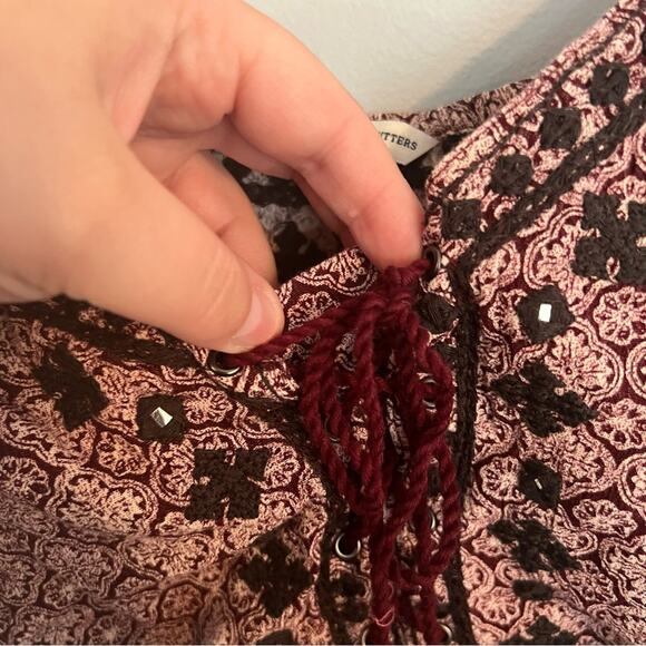 American Eagle AEO Sleeveless Romper Women's Size Small Dark Red Maroon - Picture 7 of 10